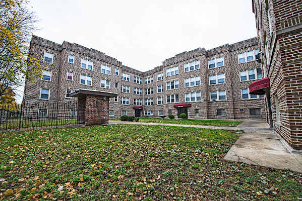 7930-46 S Ingleside Ave property